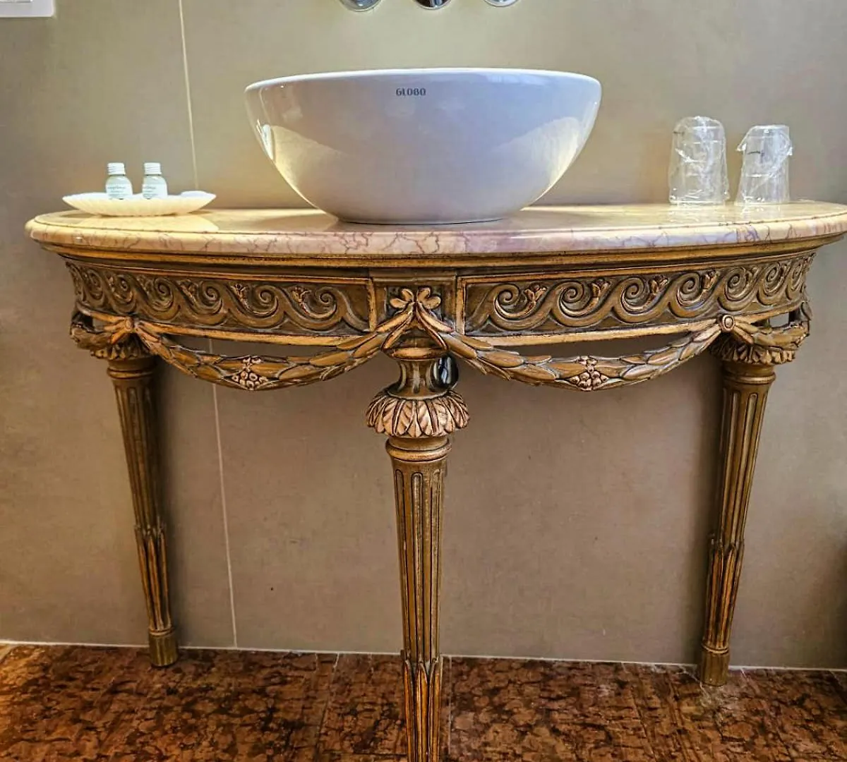 San Simeon Apartments Venice
